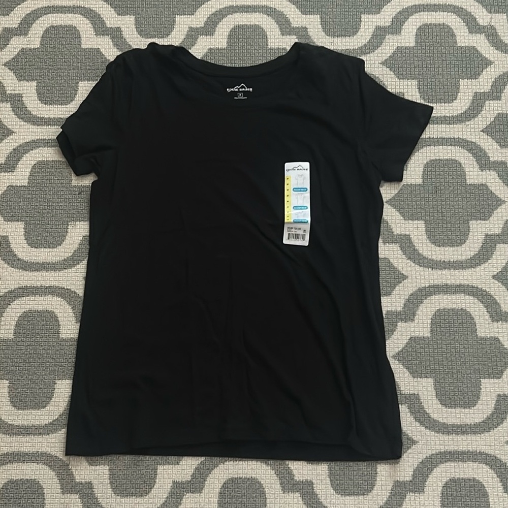 Medium Eddie bauer scoop neck womens Tee shirt